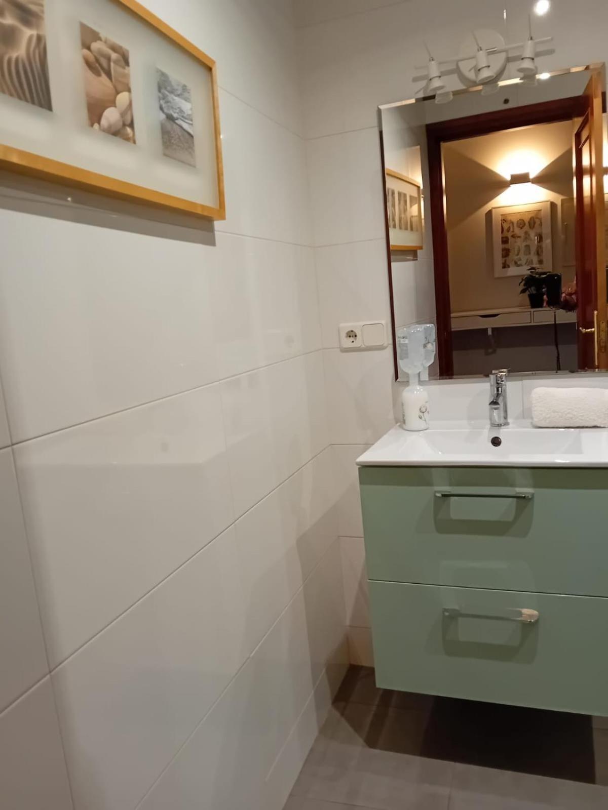 Vivienda En Casco Antiguo De Vigo Apartment Luaran gambar